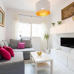 Holidays2malaga Carrera Capuchinos Free Parking Aircon Downtown Apartamento